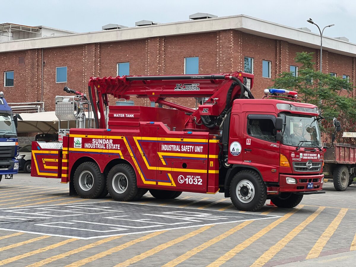 Aerial Platform Fire Truck - Image 2